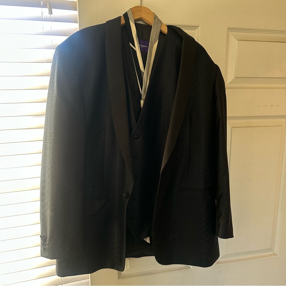 Elegant Black Men's Blazer And Pants Set